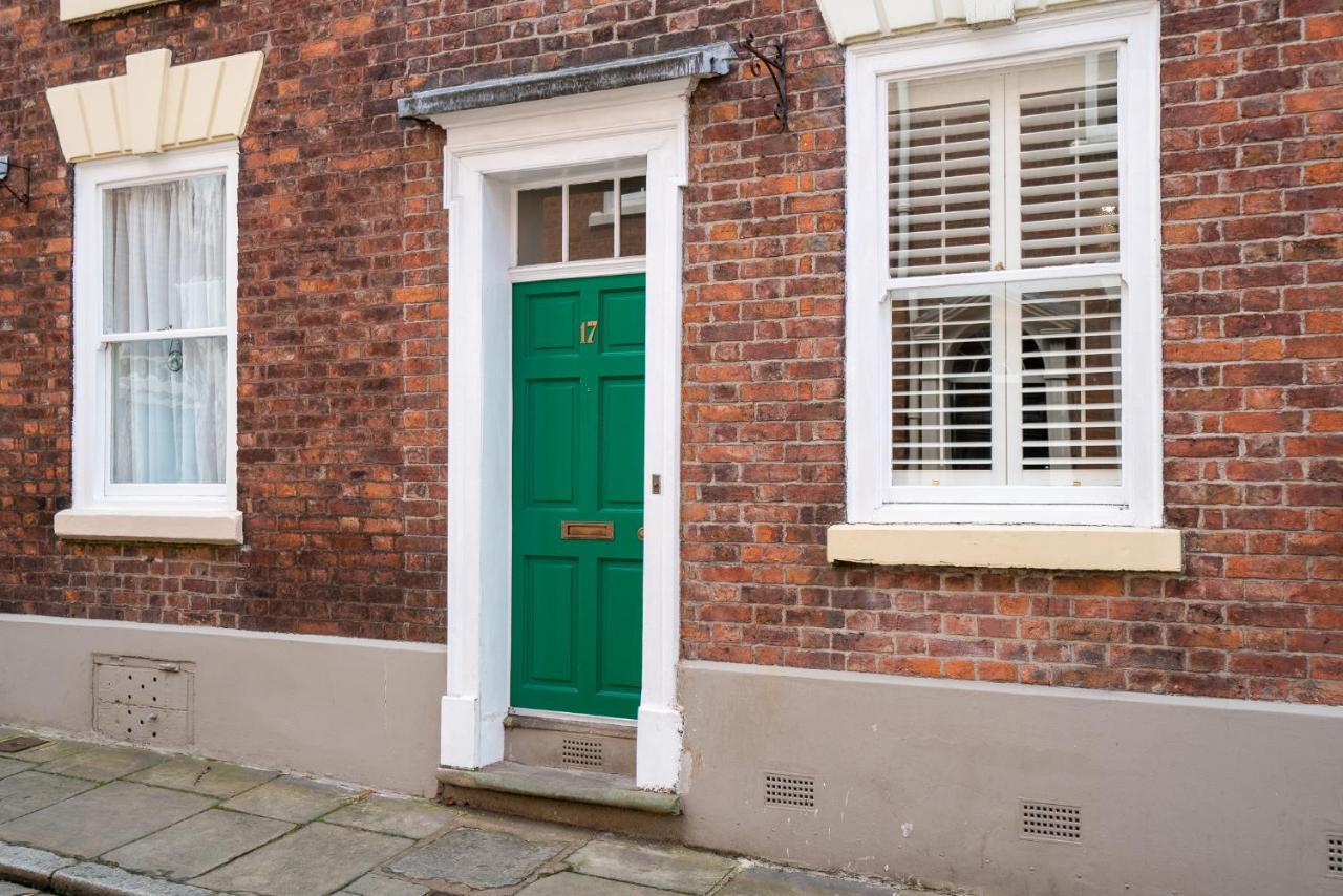 18Th Century Townhouse In Chester City Centre Villa Exterior foto